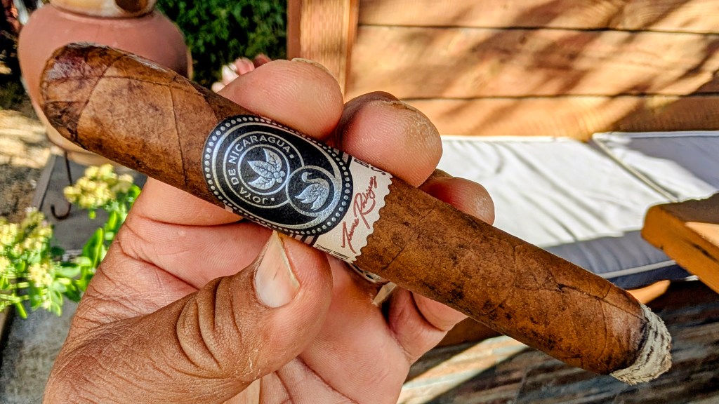 Joya de Nicaragua Black Swan&nbsp;Corona