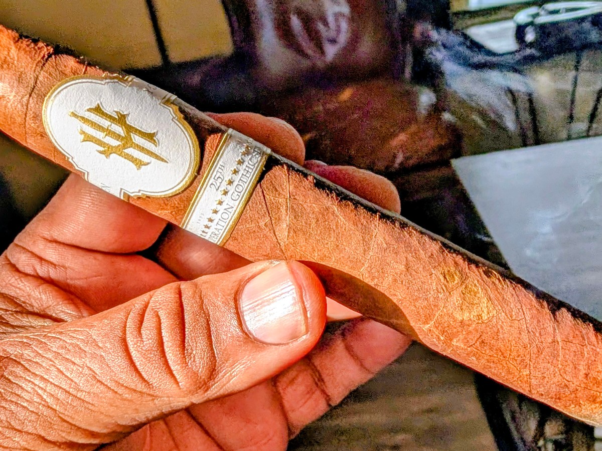 Hooten Young Operation Gothic&nbsp;Serpent