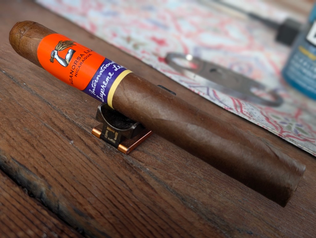 Aganorsa Leaf International Supreme Leaf Euro Toro