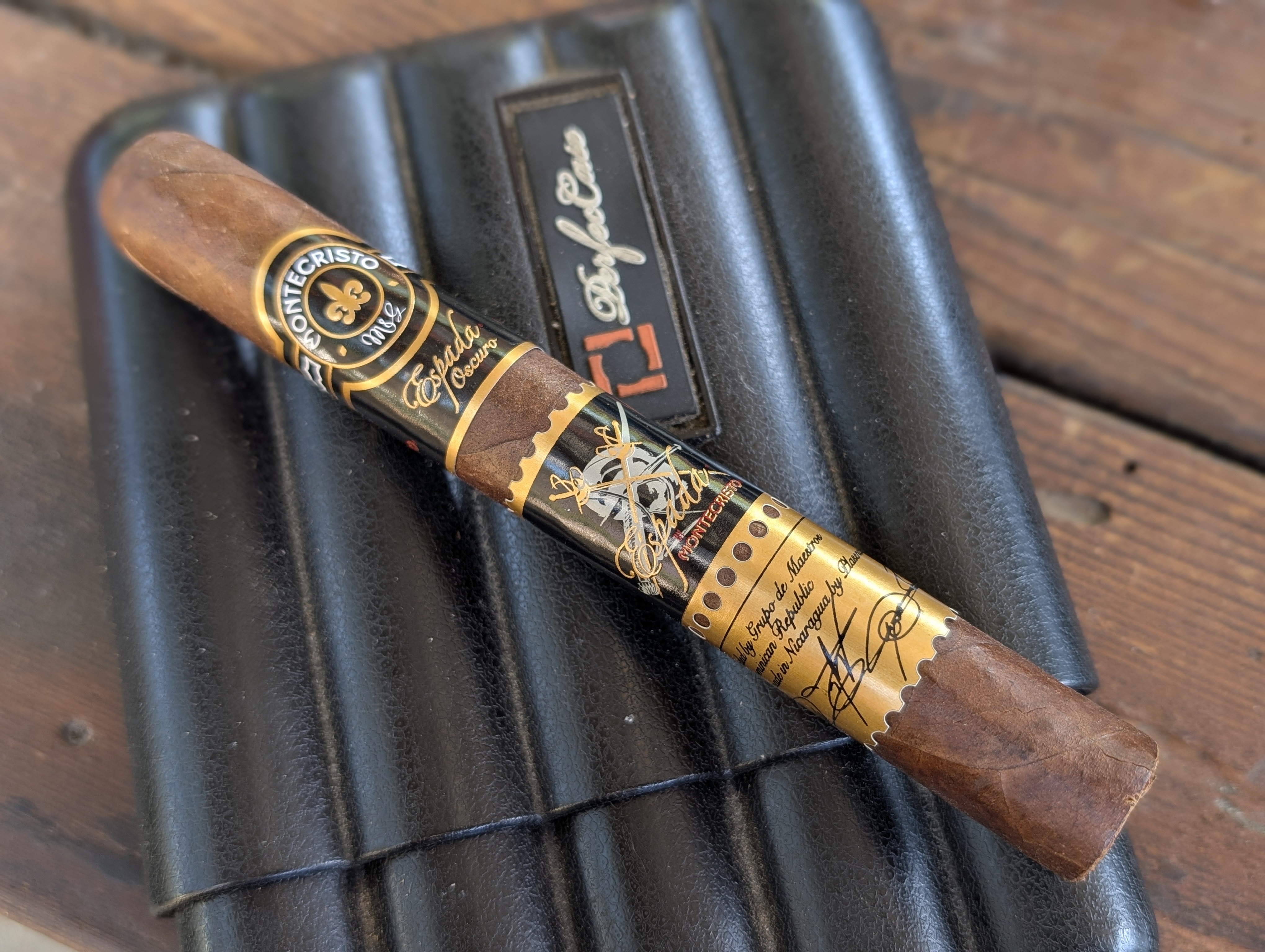 Review: Montecristo Espada Oscuro Guard a Year Later